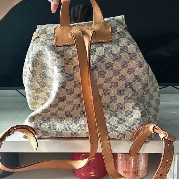 Louis Vuitton Backpack - Picture 2 of 6